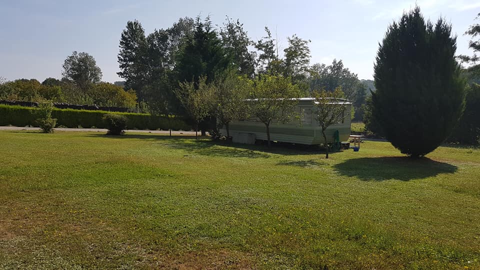 Aire camping-car  Diss-sous-le-Lude (72800) - Photo 15